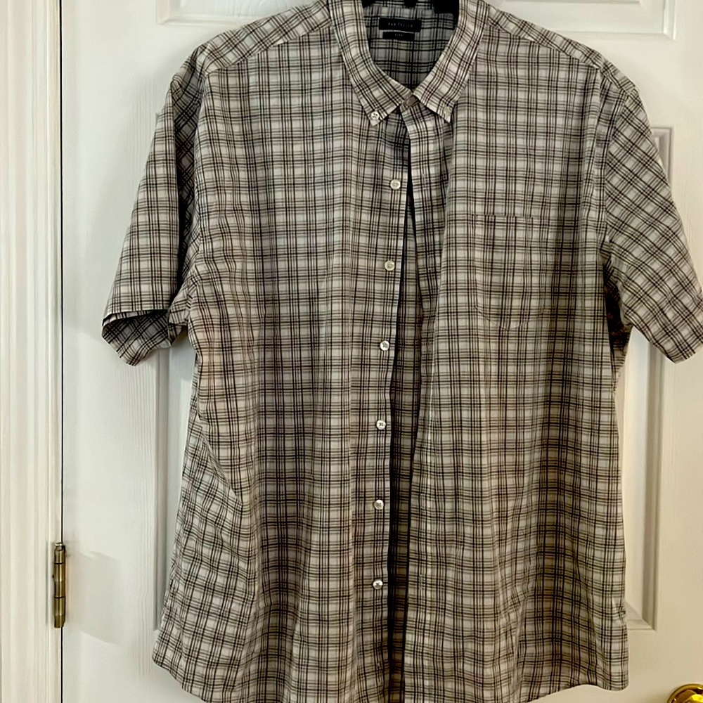 Men Van Heusen Strip Shirt Size XXL